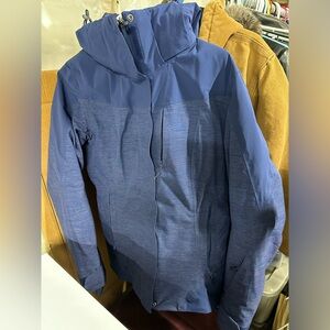 Amazing blue Salomon ski jacket size large